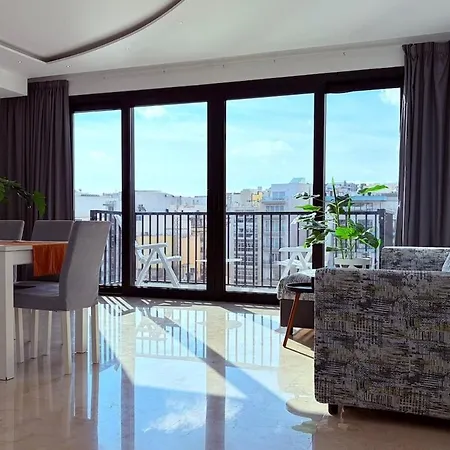 Seafront On Spinola Bay Adult Couples Only Aged 30 Apartamento *