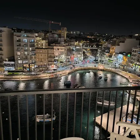 Seafront On Spinola Bay Adult Couples Only Aged 30 Apartamento San Julián