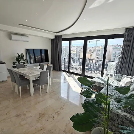 Seafront On Spinola Bay Adult Couples Only Aged 30 Apartamento